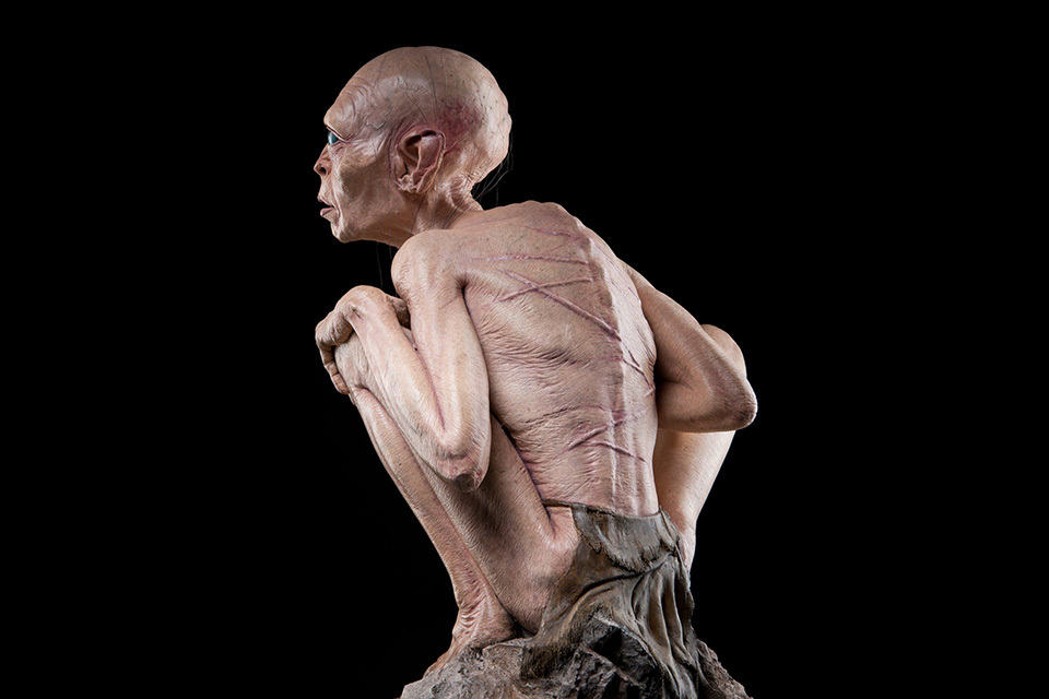 The Lord Of The Rings: Life-size Gollum Statue