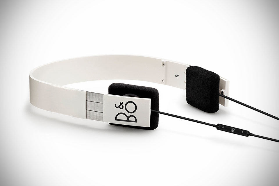 B&O Play Form 2i Headphones