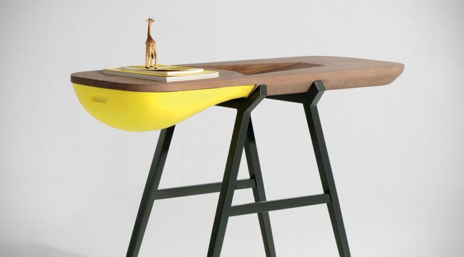 Balka Console Offers A Cure For Small Clutters