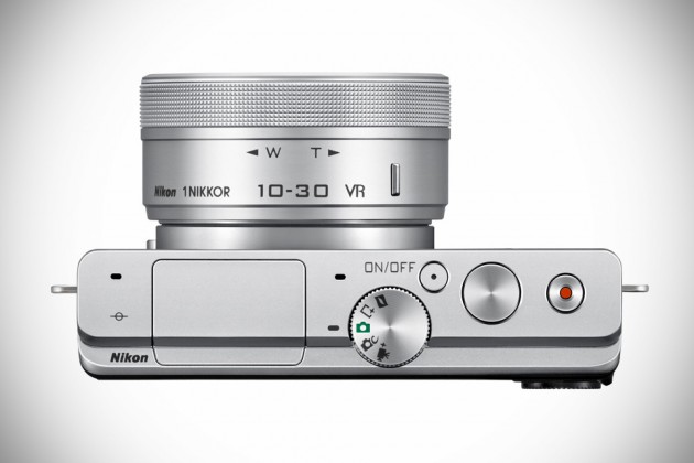 Nikon 1 J4 Advanced Camera