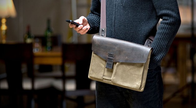 Outback Solo Case For MacBook Air By Waterfield Designs