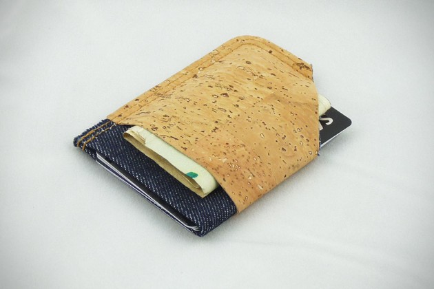 STITCH & LOCKE Minimalist Cork Wallet Review