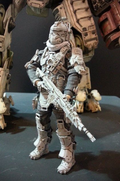 Titanfall Atlas with Pilot Action Figure By ThreeZero