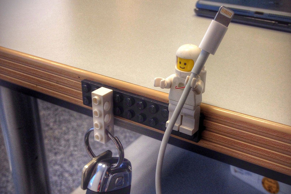 LEGO Minifig Cable Holder