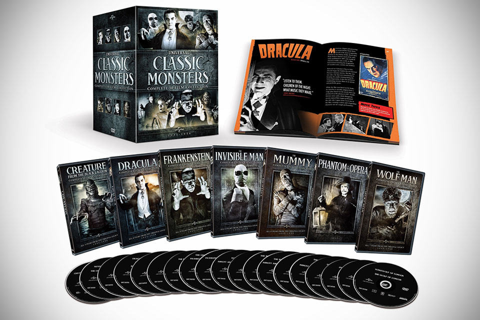 Universal Classic Monsters: Complete 30-Film Collection [DVD]