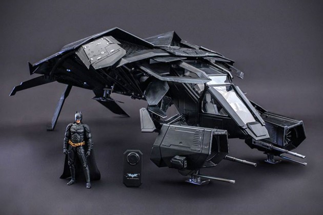 Hot Toys The Bat Deluxe Collectible Set