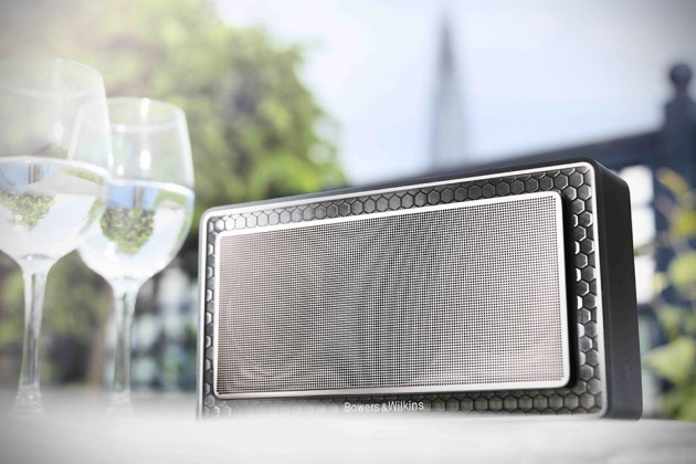 Bowers & Wilkins T7 Portable Bluetooth Speakers