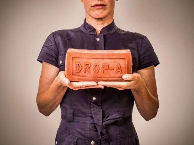 Drop-A-Brick Bio-based Sustainable Rubber Brick