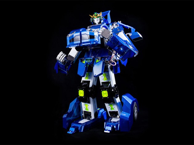 J-Deite Quarter Transforming Robot