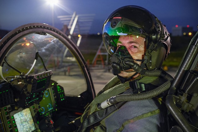 Striker II Helmet-Mounted Display by BAE Systems