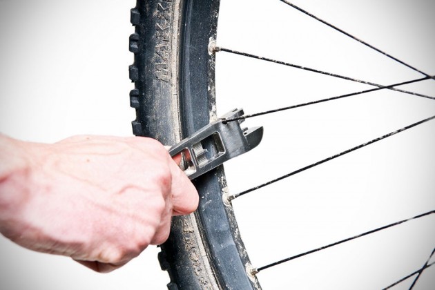 best bike multi tool with chain breaker