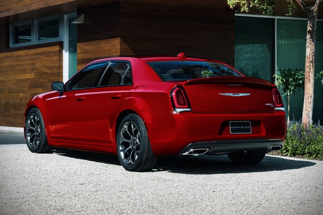 2015 Chrysler 300S