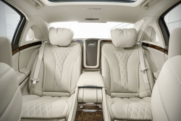 2015 Mercedes-Maybach S600 Luxury Sedan