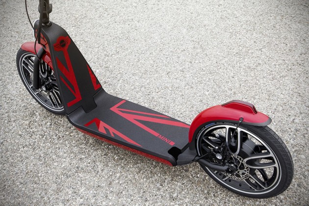 MINI Citysurfer Concept Skatescooter