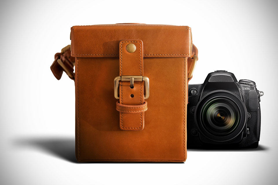 CamCarry Camera Bag by Chivote