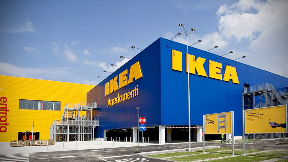 Guy Lived in Ikea Mall for Two Days