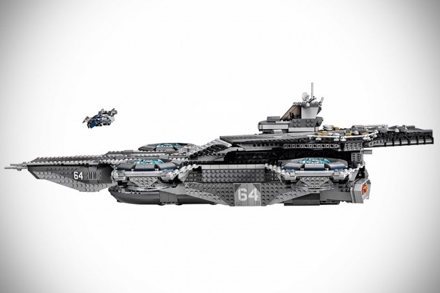 LEGO Marvel Superheroes- The SHIELD Helicarrier UCS 76042