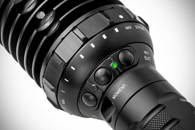 SureFire UDR Dominator Flashlight