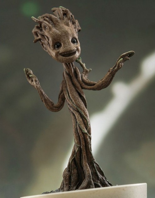 Hot Toys 1/4 Scale Guardians of the Galaxy Little Groot