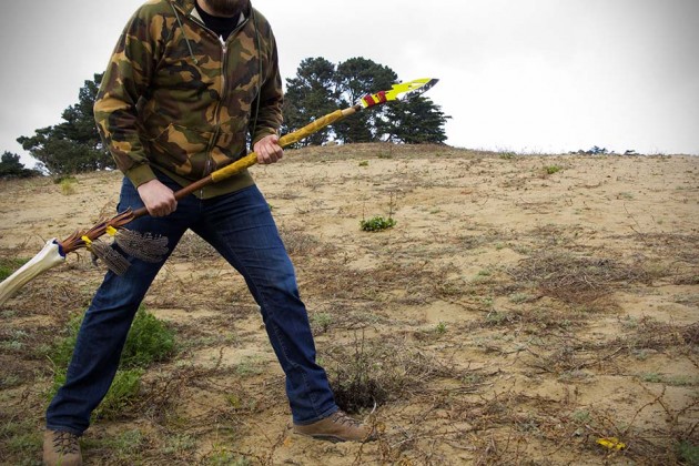 Kniper Throwing Knife with Multi-tool Functionality