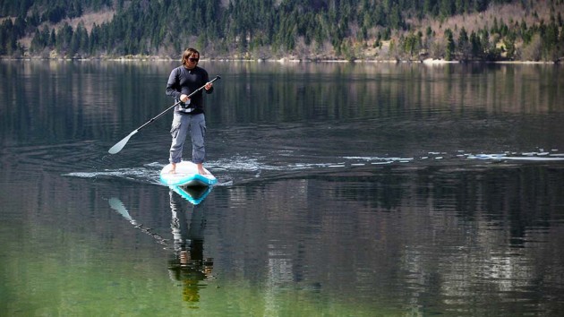 SipaBoard Self-inflating Electric Standup Paddleboard