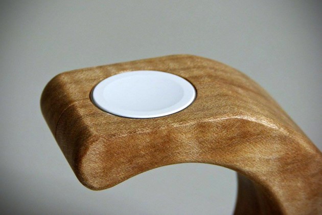 The WAVE Apple Watch Charging Stand by SchuttenWorks