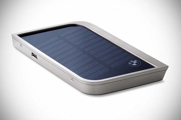 BMW i Collection Lifestyle Goods - Solar Charger