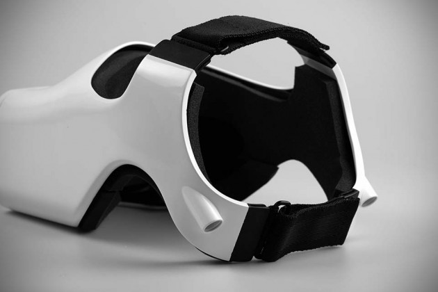 FOVE Eye-tracking Virtual Reality Headset