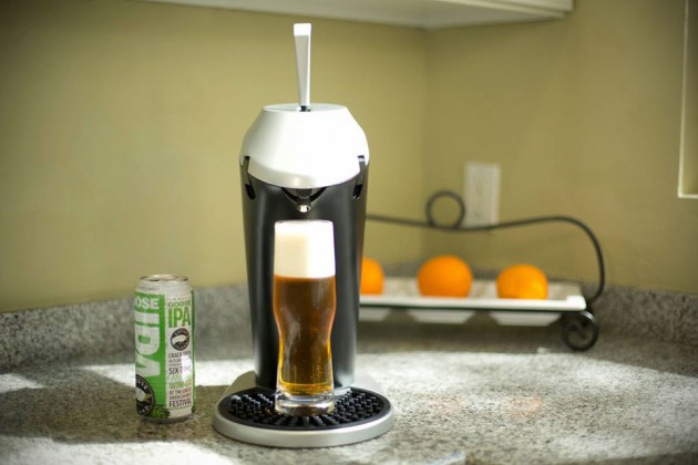 Fizzics Beer Enhancing Gadget