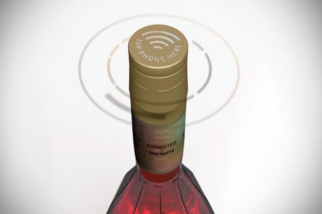 Rémy Martin Club Connected Bottle