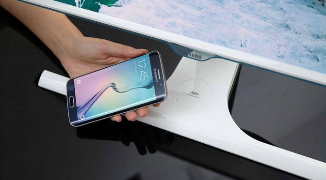 Samsung SE370 Smartphone Wireless Charging Monitor