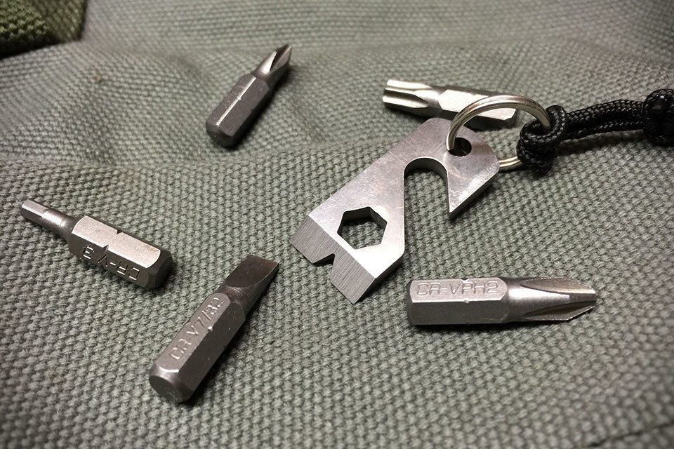 The Fly Pry Titanium Multi-tool