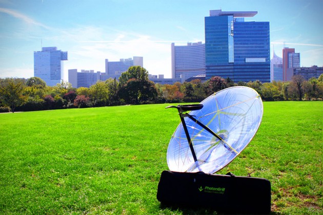 PhotonGrill Sun-powered Portable BBQ