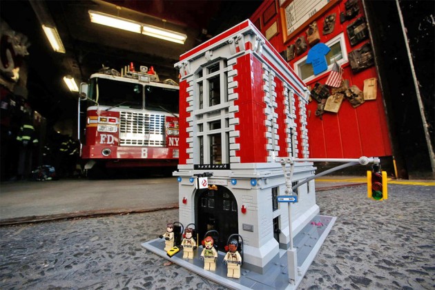 LEGO Ghostbusters Firehouse HQ Set