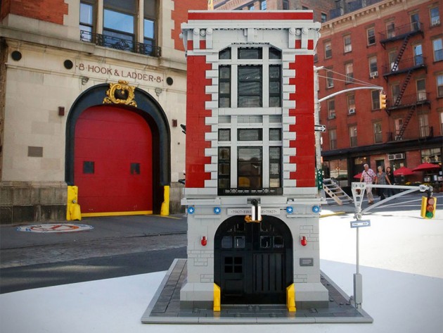 LEGO Ghostbusters Firehouse HQ Set