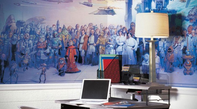 This Massive Star Wars Cast Wallpaper Mural Has Every Character