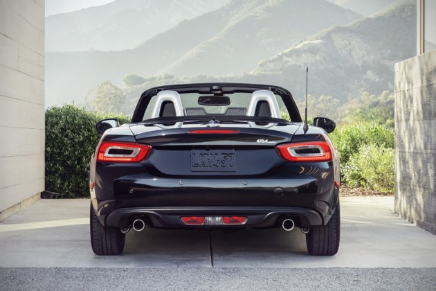 2017 Fiat 124 Spider Roadster