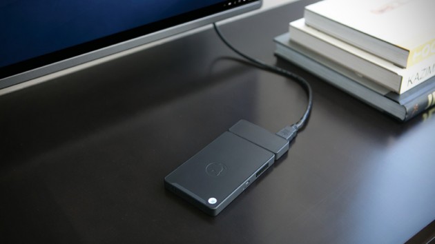 Kangaroo is Pocket-friendly Desktop PC That Lets You Use Windows 10 ...