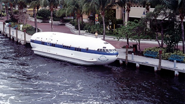 Plane Boat “Cosmic Muffin”