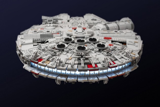 Custom LEGO Millennium Falcon by Marshal Banana