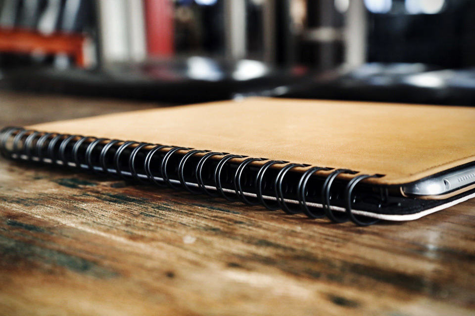 The iPad Pro Receives a Wire-bound Sketchbook From Longo Case