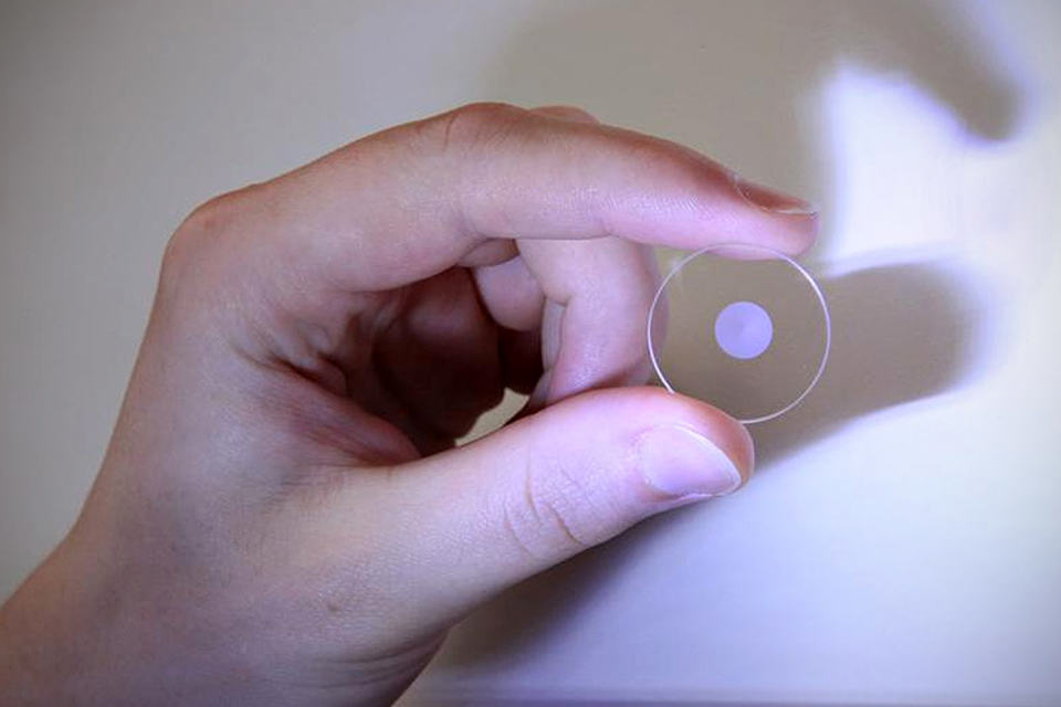 This Glass Disc Can Store 360TB And Keep It Safe For Up To 13.8 Billion