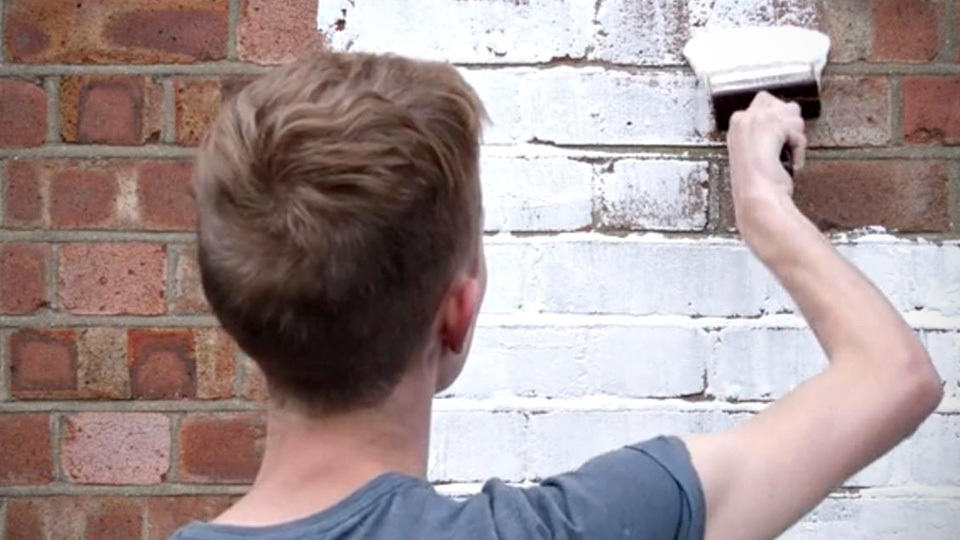 Filmmaker Trolls British Censorship Board With 10Hour Paint Drying Film