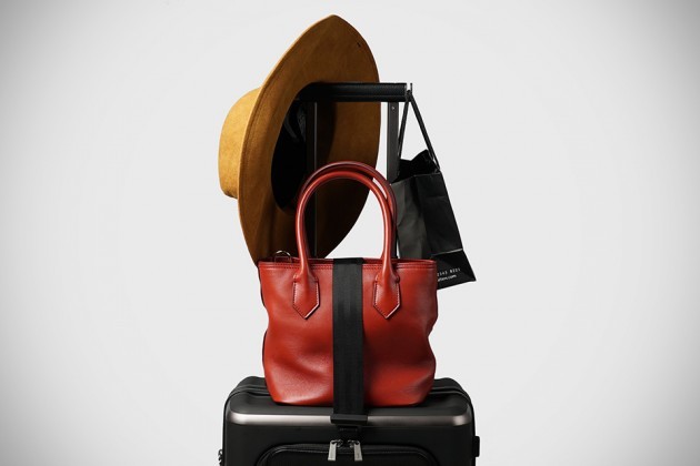 Floatti-Super-Suitcase-by-Ponti-Design-Studio-image-2