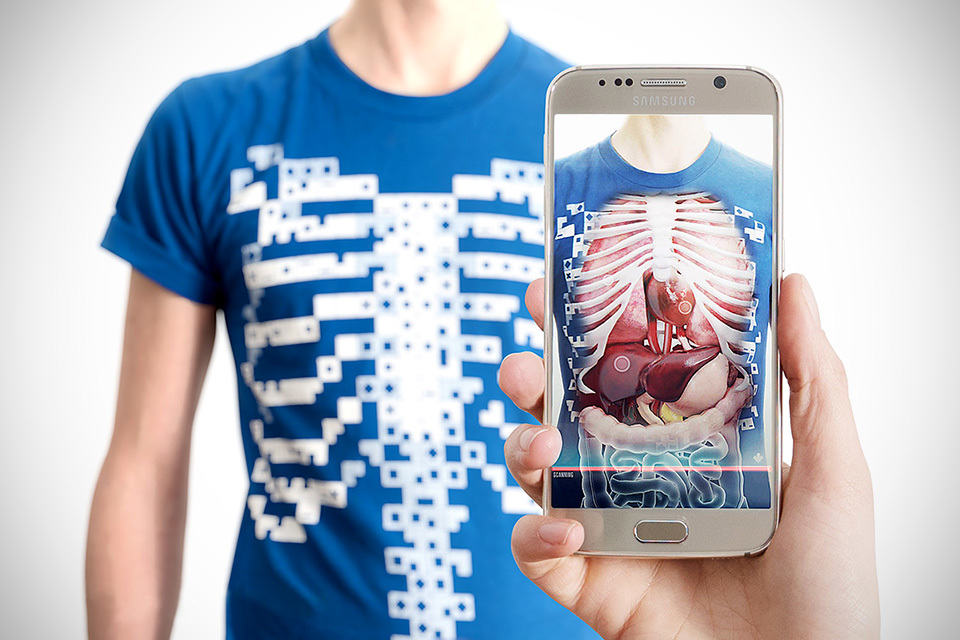 Virtuali-Tee Augmented Reality T-Shirt