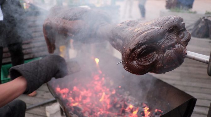 Eating E.T. - Mock Alien BBQ