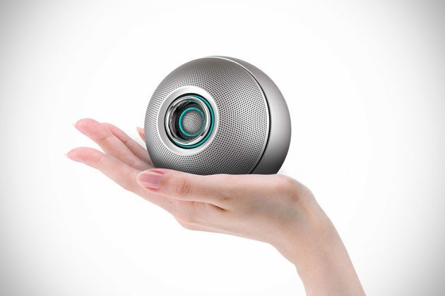 Luna Futuristic Wireless Speaker by Crazybaby