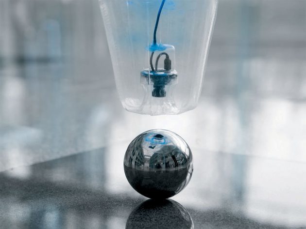 Free Motion Handling Autonomous Flying Gripper Ball by Festo