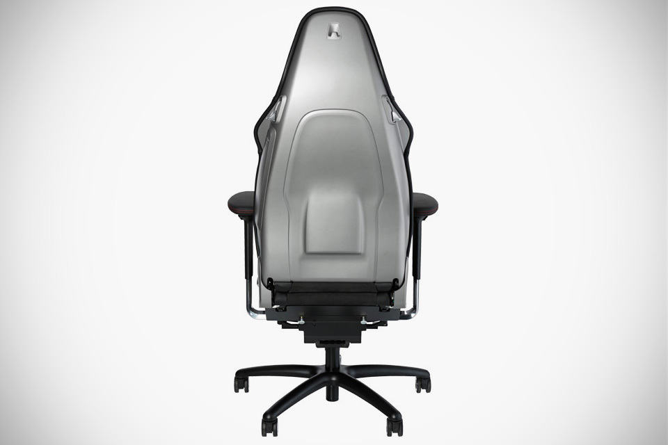 Porsche Turns 911 GT3 Bodyhugging Seat Into A Swivelling Office Chair