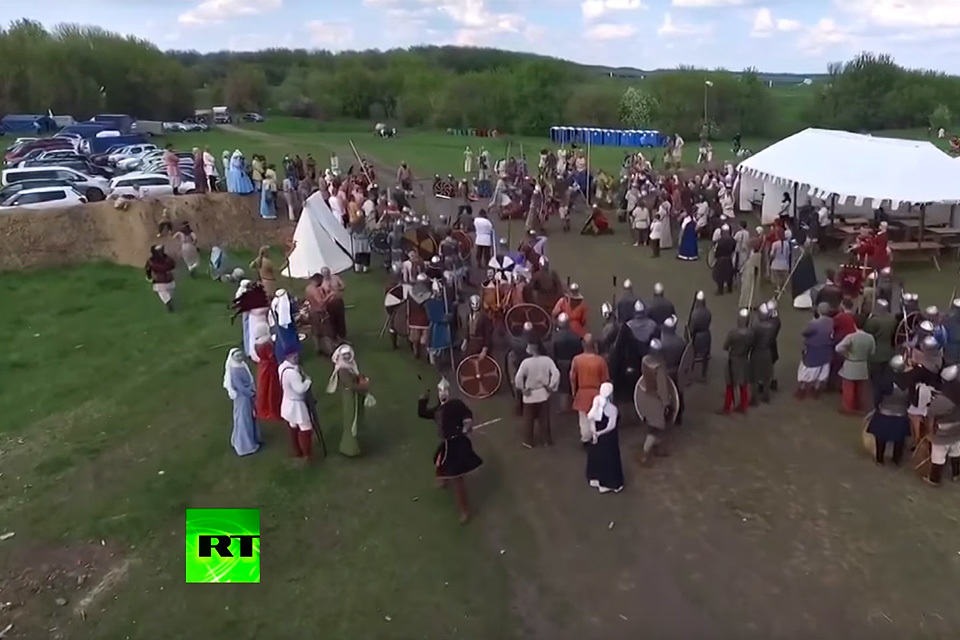 Russian ‘Warrior’ Takes Out Drone With Spear